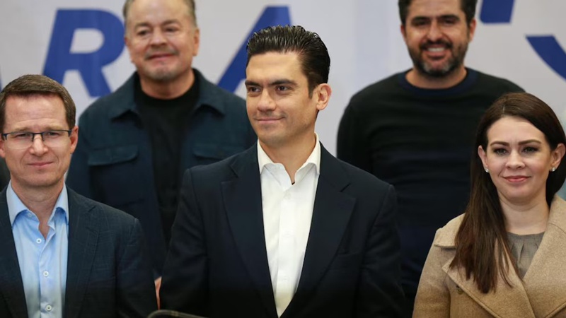 Morena acusa a Jorge Romero de encubrir 264 pisos ilegales en Benito Juárez