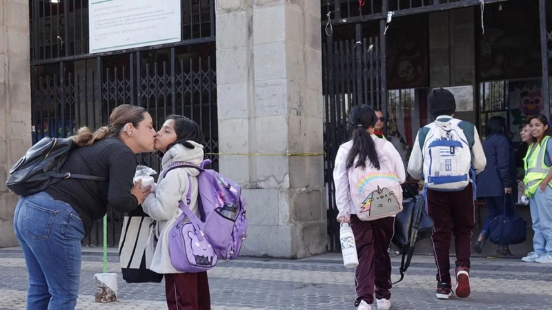 México mantiene calendario escolar ante riesgo de rezago educativo según UNICEF