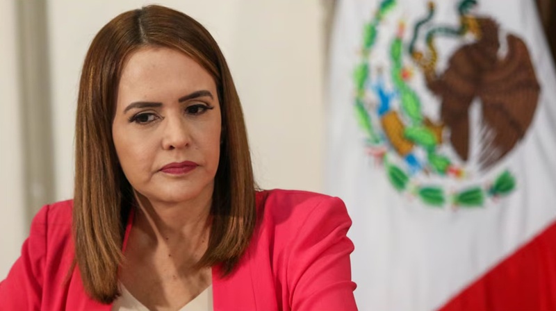 Clara Luz Flores busca revancha en Nuevo León tras renunciar a Segob