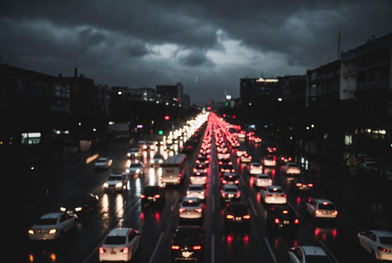 Tráfico y movilidad en CDMX registran retrasos por lluvias de temporada