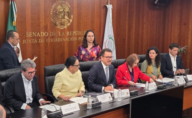Claudia Sheinbaum y el Senado unifican estrategia para aplazar la elección judicial