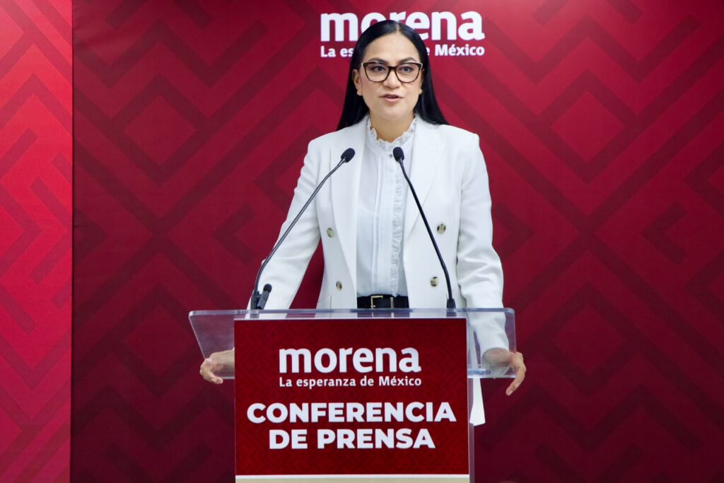 Morena invoca ética legal ante El Universal por difamación a López Obrador
