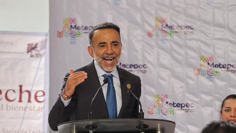 Morena exige renuncia de Fernando Flores tras operativo armado en Metepec