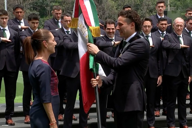Claudia Sheinbaum abandera a Selección Mexicana para el Mundial de Futbol 2026