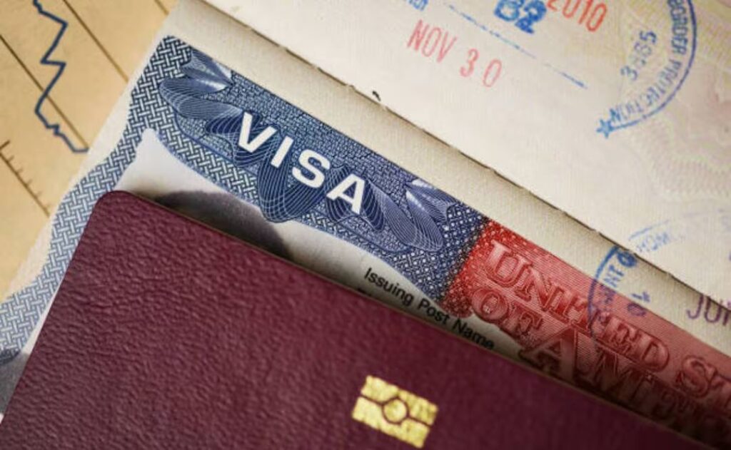 EU anuncia nuevas restricciones de visas: ¿quiénes ya no podrán obtenerlas?