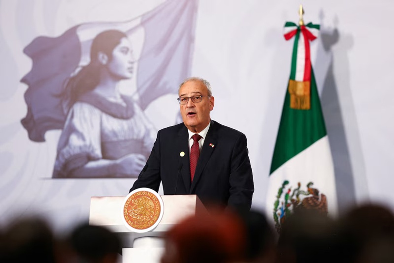 Cruce de elogios deportivos y diplomáticos entre Claudia Sheinbaum y Guy Parmelin