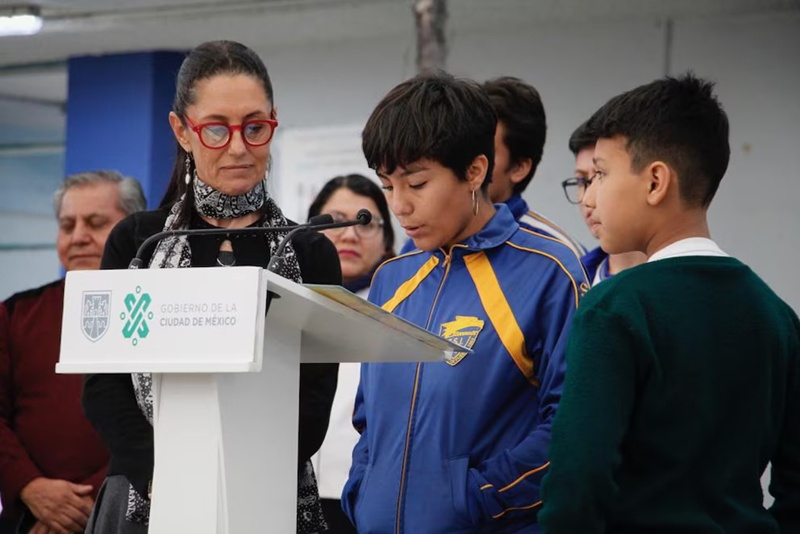 Sheinbaum impulsa la lectura escolar como eje de transformación cultural