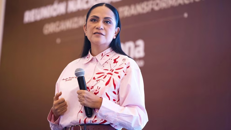 Morena defiende conferencia matutina ante intentos de regulación o suspensión