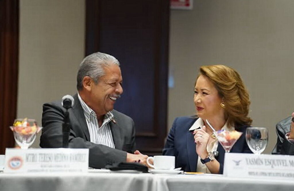 Tereso Medina confronta visiones fiscales laborales ante la ministra Esquivel